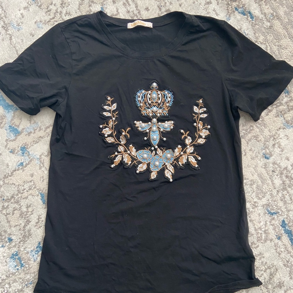 Pearl embellished, T-shirt, size L